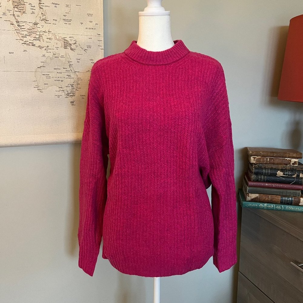 American Eagle Knit Sweater